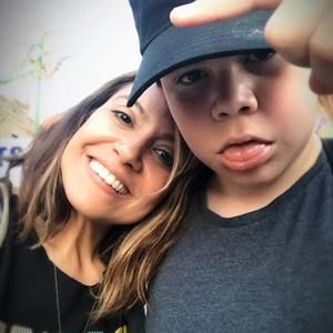 Meet your Posher, Tina